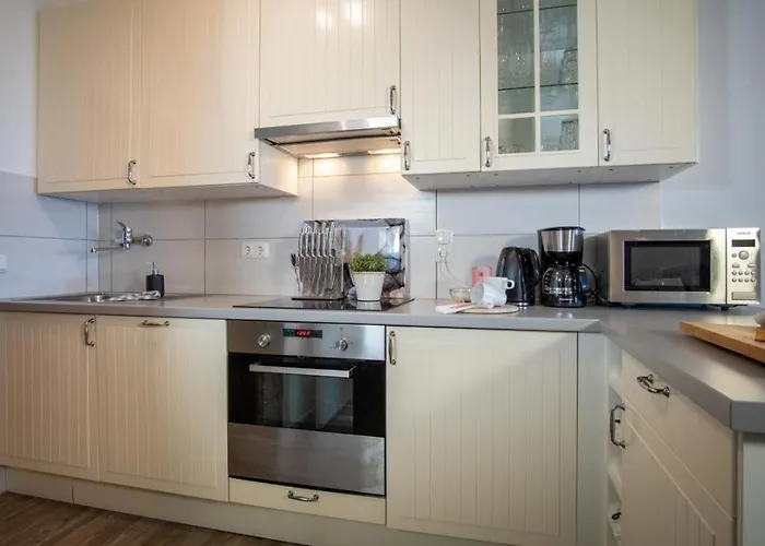 Strandhotel-heiligenhafen-wohnung-125-typ-ii-meerblick-im-strandhotel Appartement Heiligenhafen